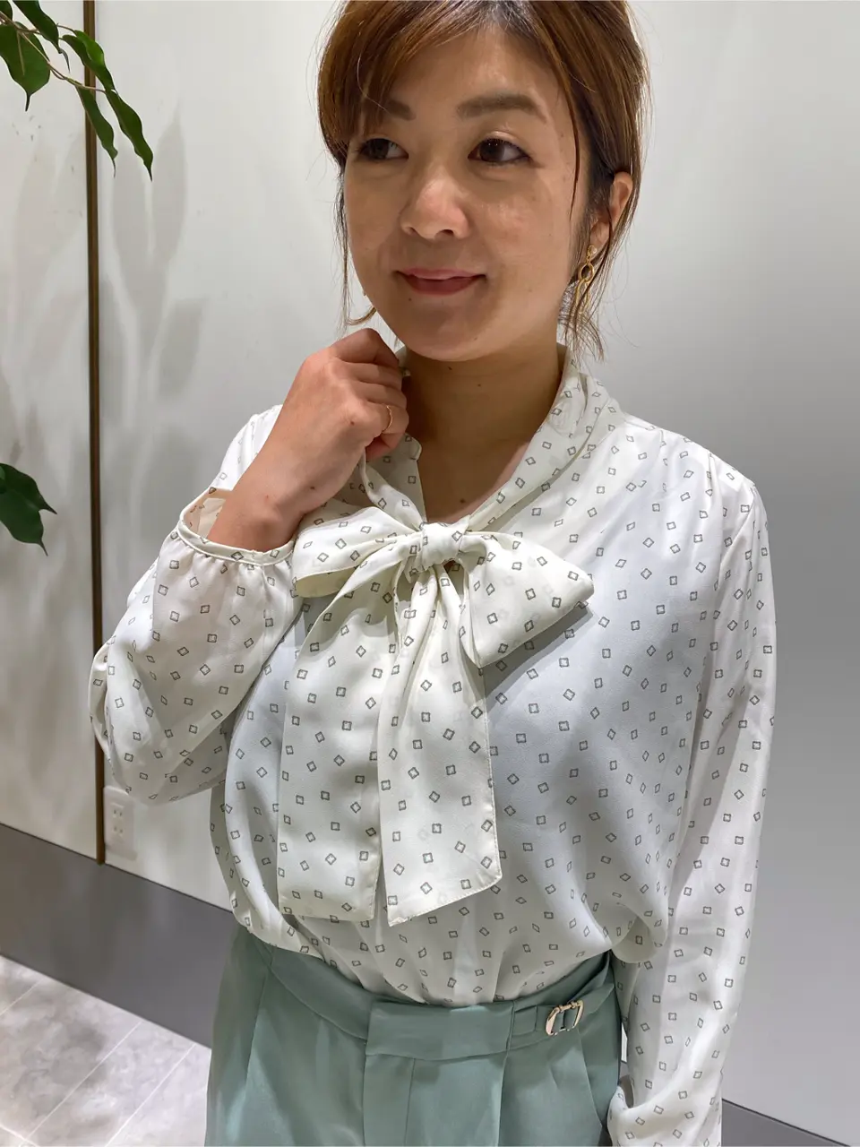 ANY SIS スタッフ コーディネート画像