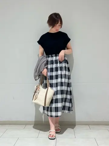 ANY SIS 村上 コーディネート画像