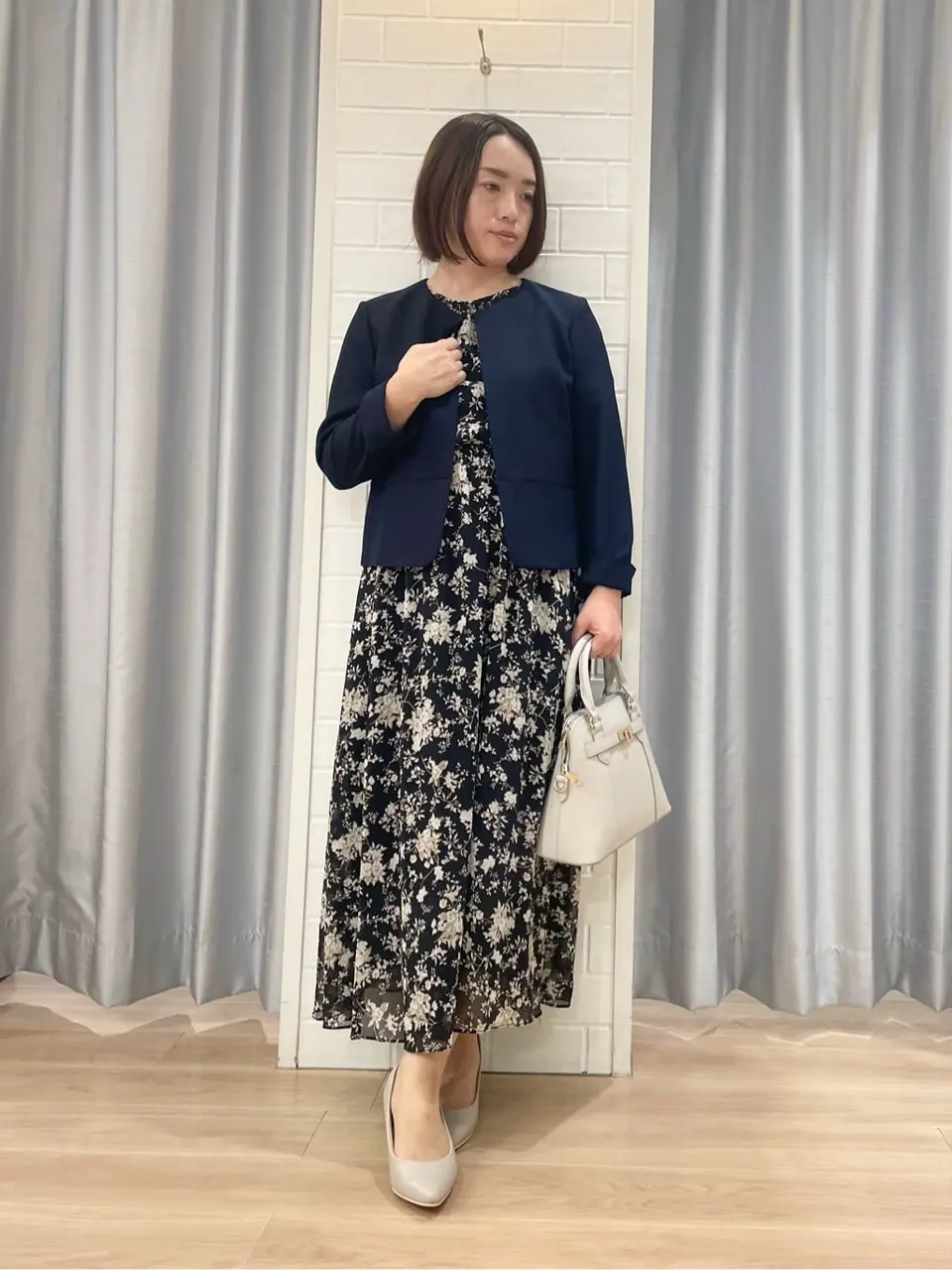 ANY SIS 丸岡 コーディネート画像