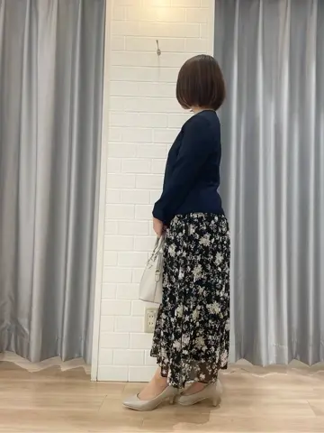 ANY SIS 丸岡 コーディネート画像