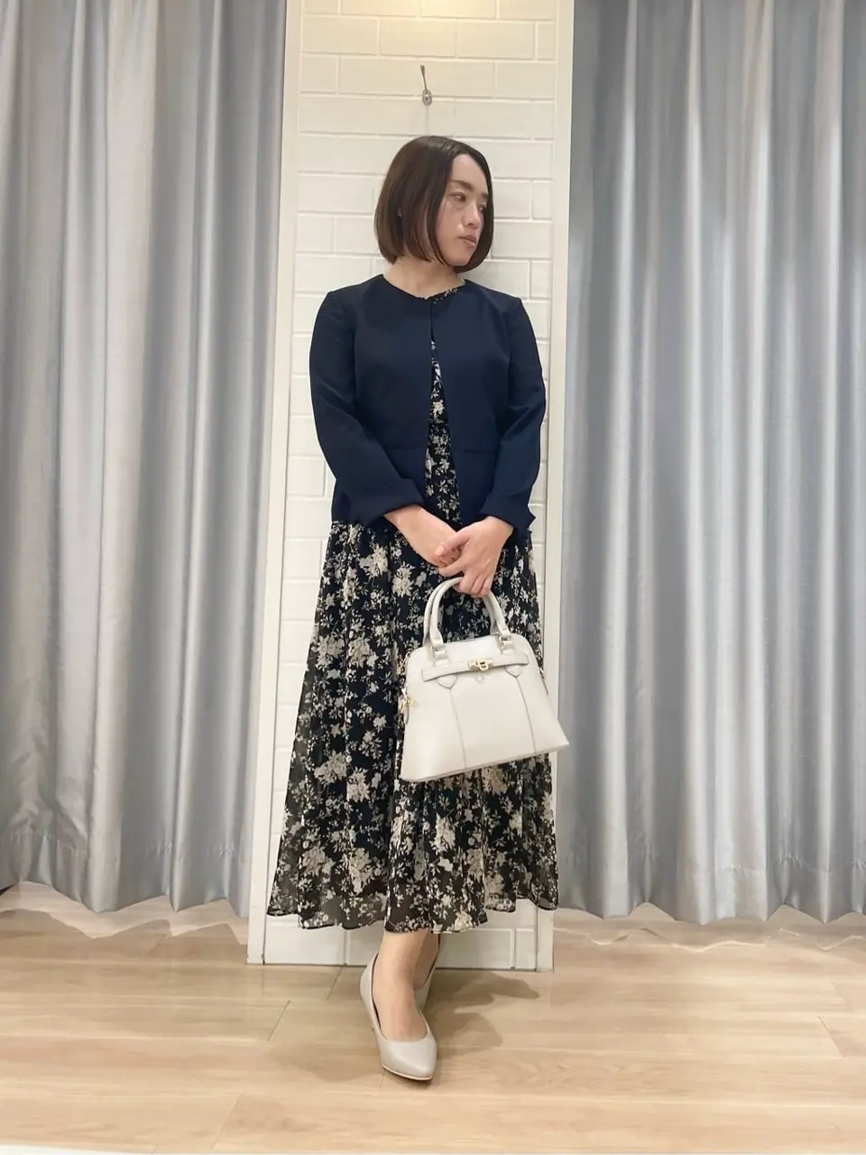 ANY SIS 丸岡 コーディネート画像