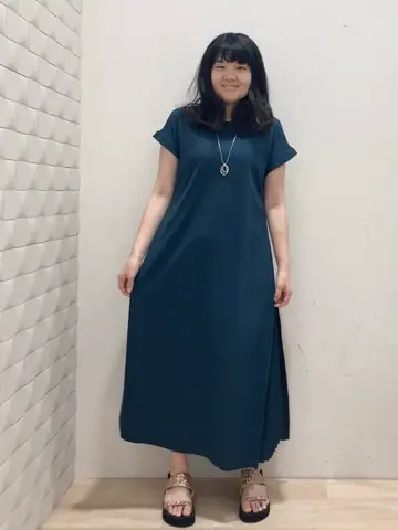 ANY SIS 川根　彩 コーディネート画像