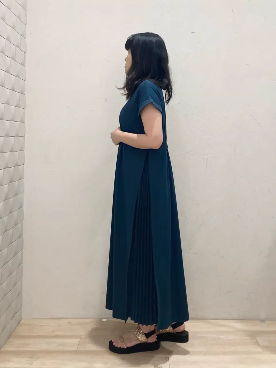 ANY SIS 川根　彩 コーディネート画像