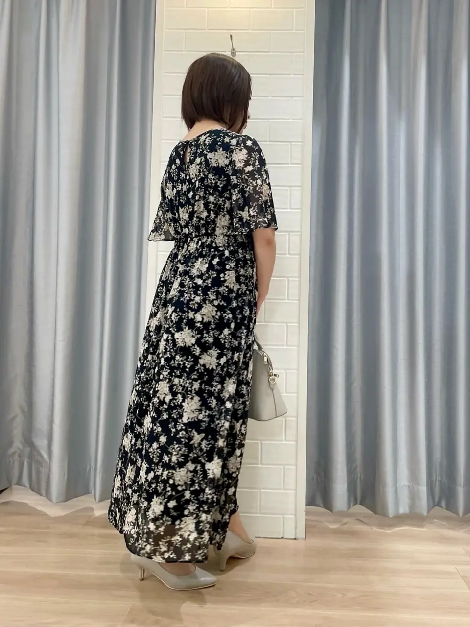 ANY SIS 丸岡 コーディネート画像