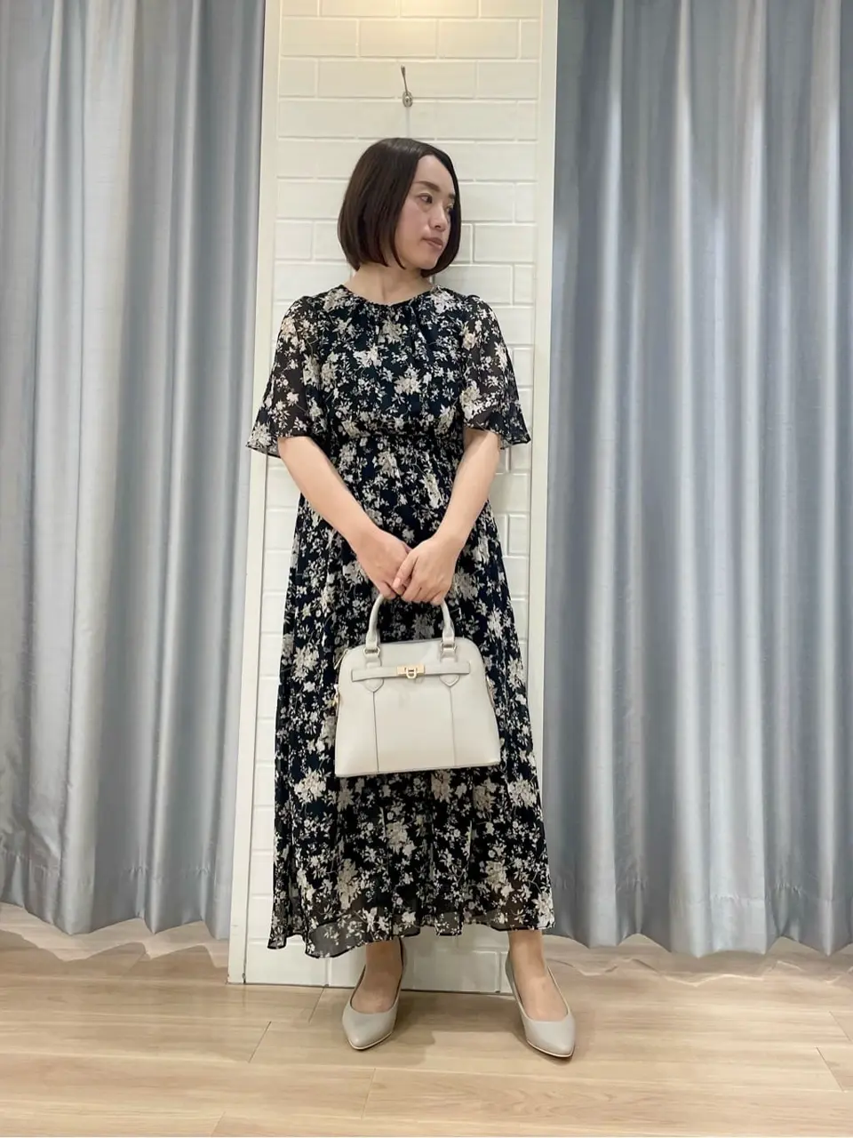 ANY SIS 丸岡 コーディネート画像