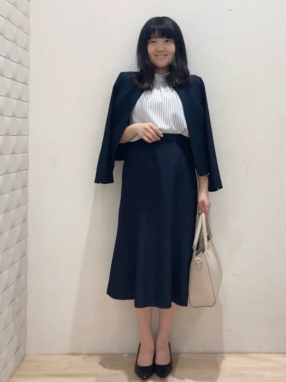 ANY SIS 川根　彩 コーディネート画像