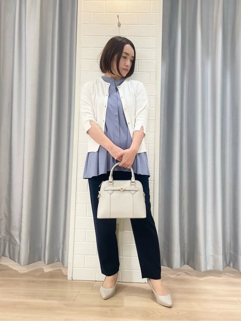 ANY SIS 丸岡 コーディネート画像