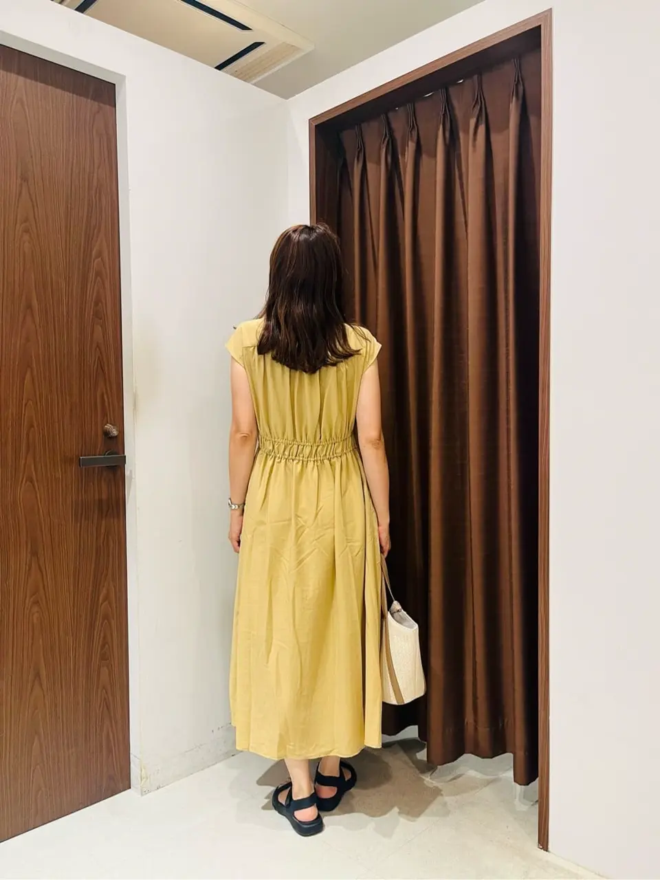 ANY SIS 石川 コーディネート画像