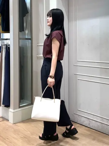 ANY SIS erika コーディネート画像