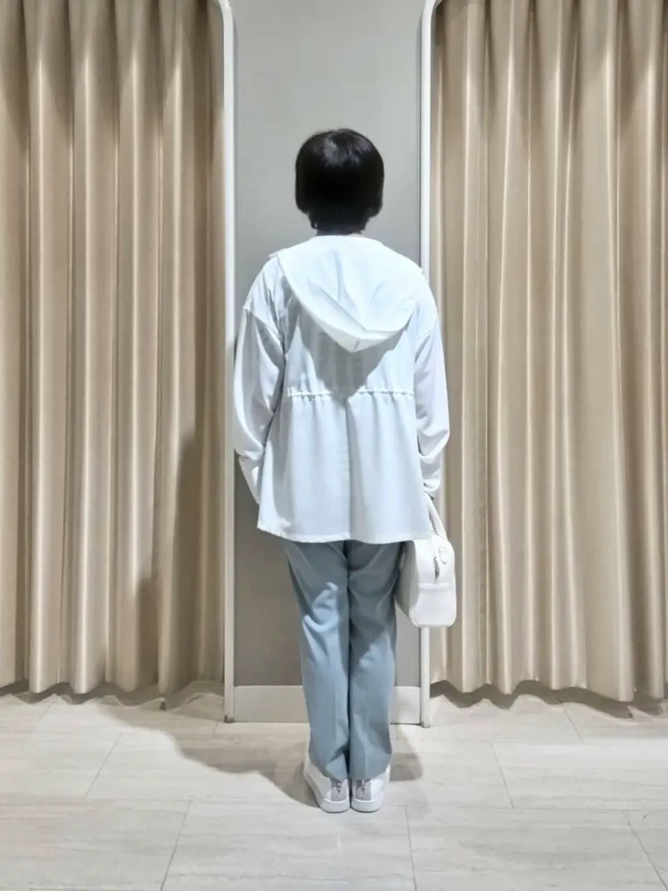 ANY SIS 岡本 コーディネート画像