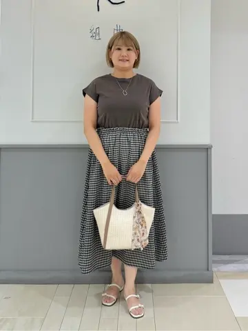 ANY SIS 寺嶋 コーディネート画像