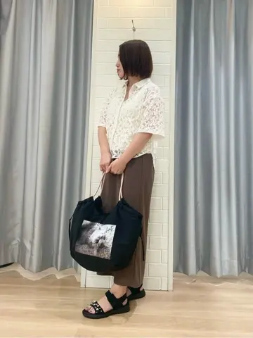 ANY SIS 丸岡 コーディネート画像