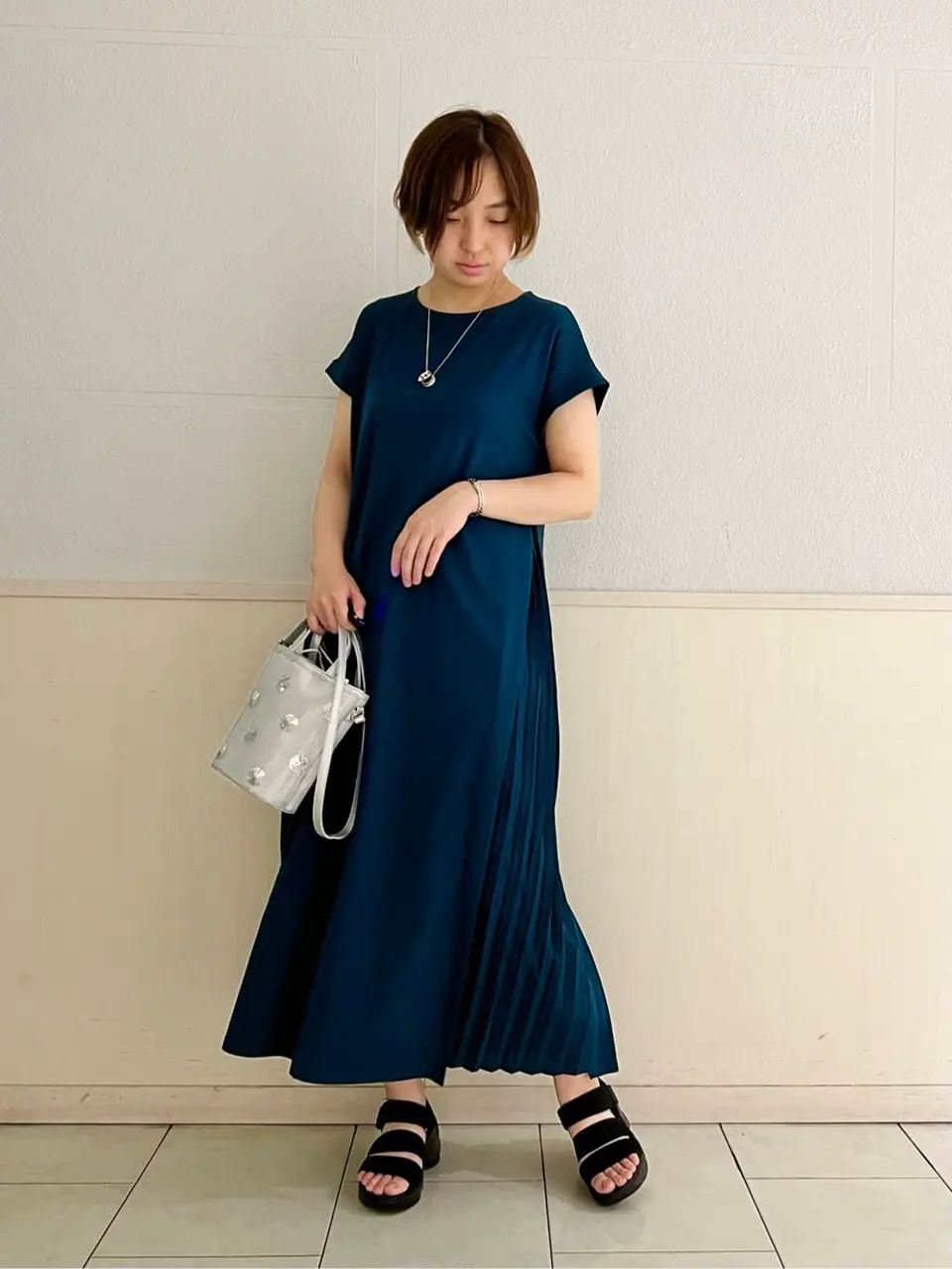 ANY SIS 村上 コーディネート画像