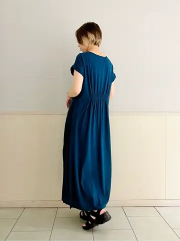 ANY SIS 村上 コーディネート画像