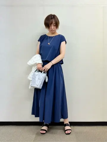 ANY SIS 村上 コーディネート画像