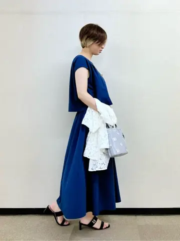 ANY SIS 村上 コーディネート画像