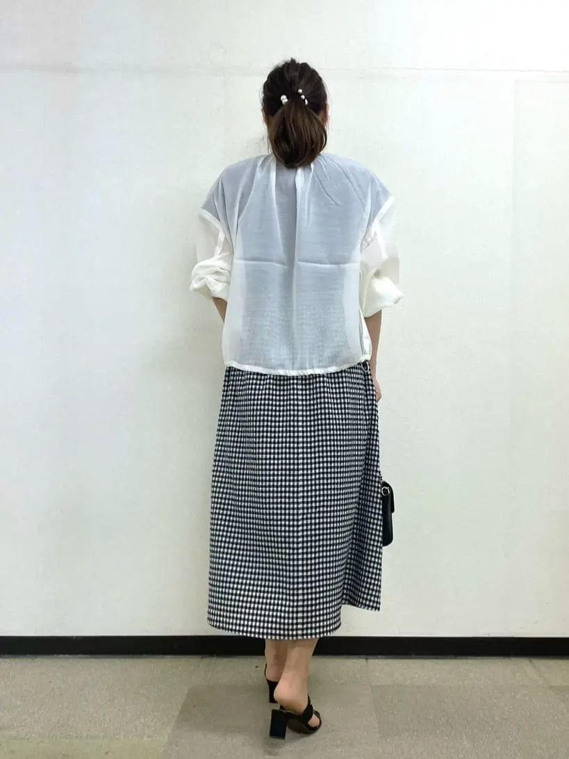 ANY SIS 小山 コーディネート画像