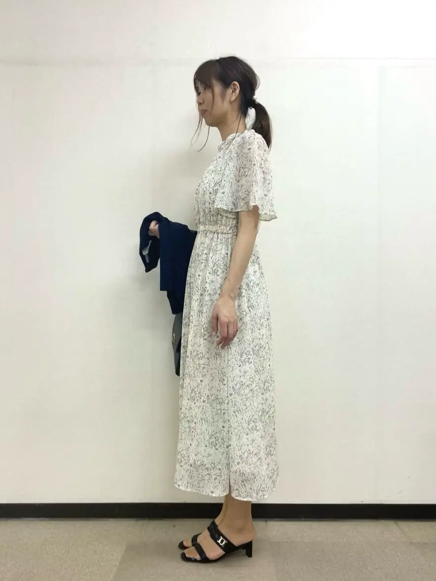 ANY SIS 小山 コーディネート画像