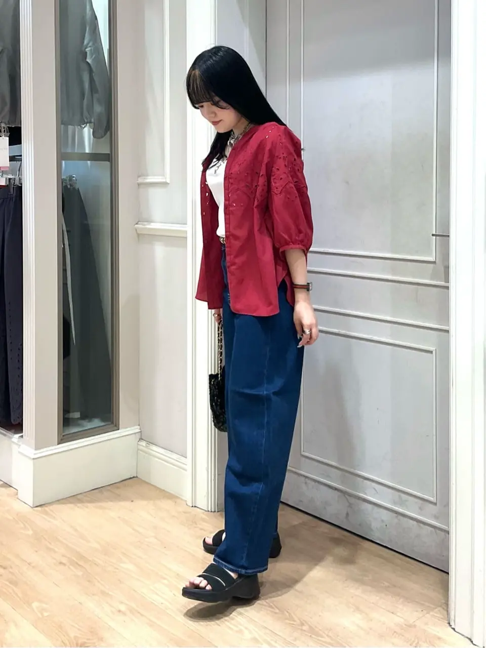 ANY SIS erika コーディネート画像