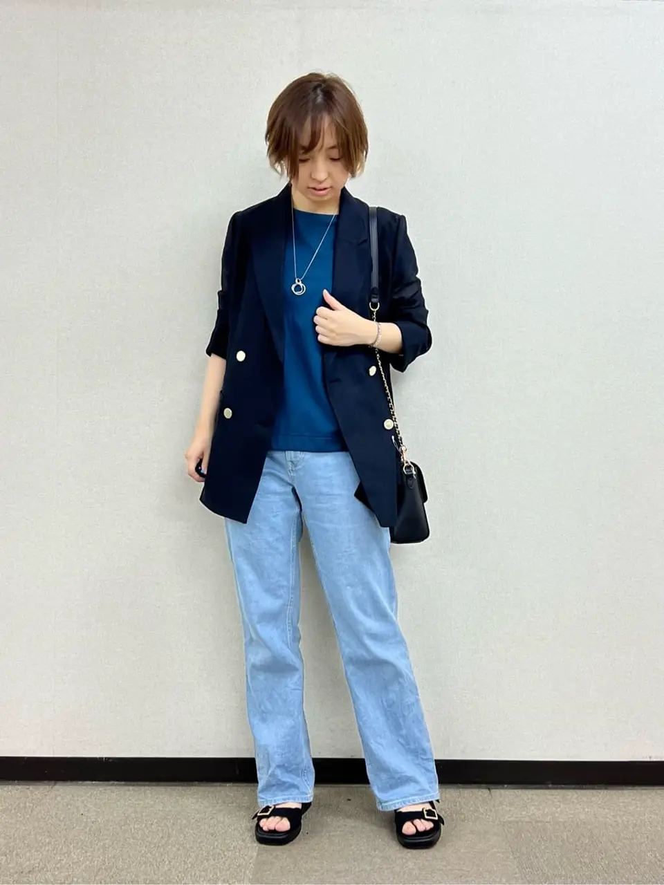 ANY SIS 村上 コーディネート画像