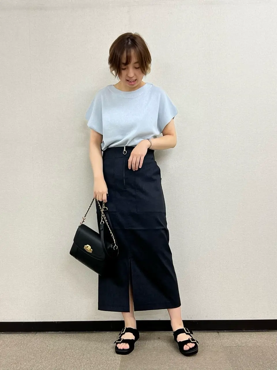 ANY SIS 村上 コーディネート画像