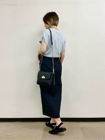 ANY SIS 村上 コーディネート画像