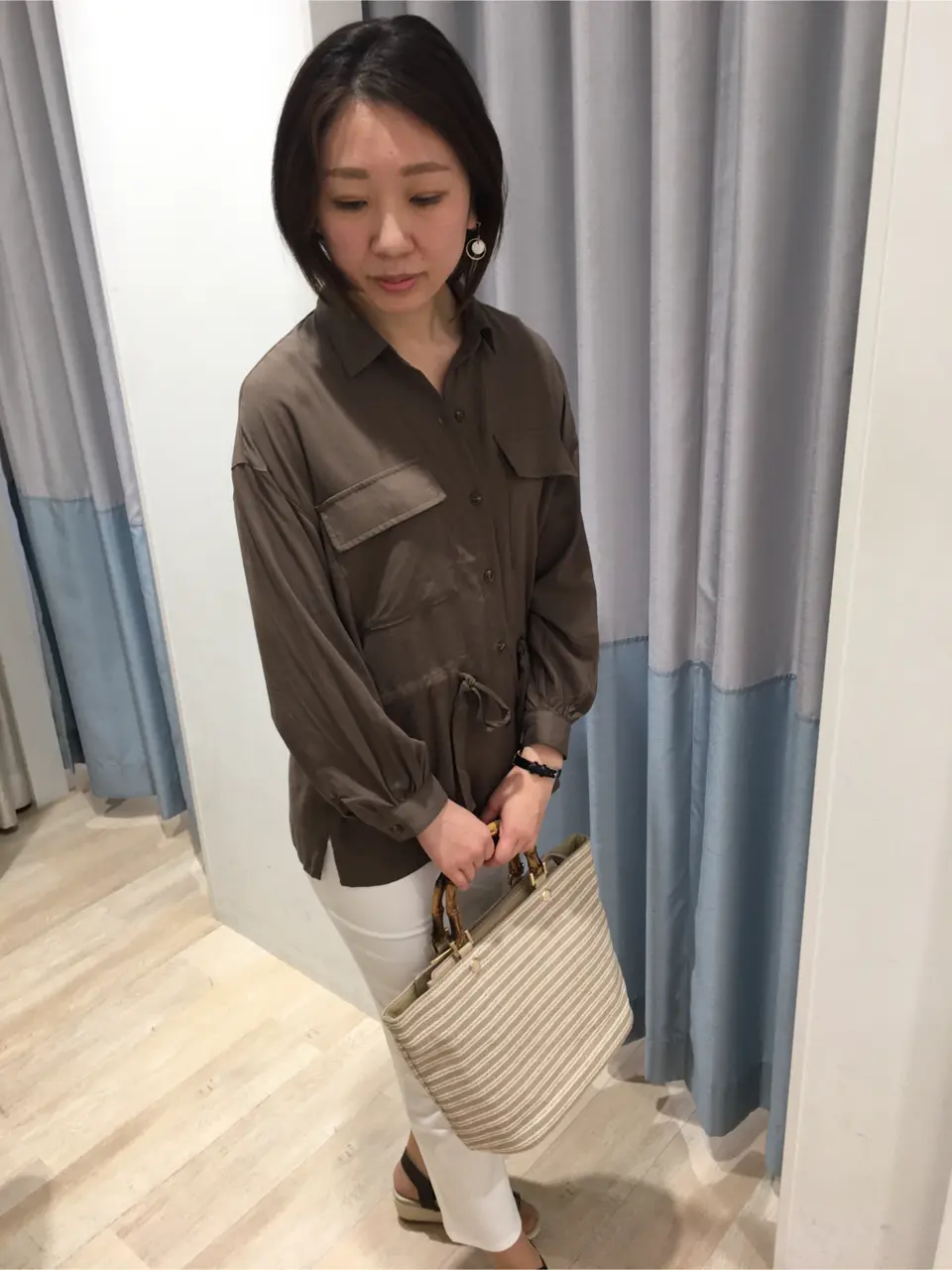 ANY SIS スタッフ コーディネート画像