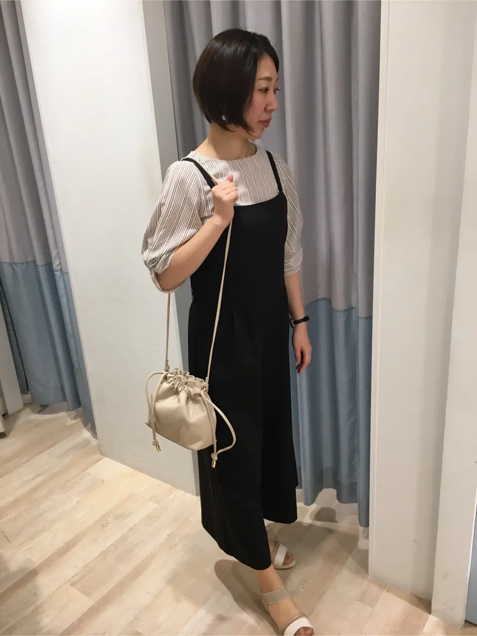 ANY SIS スタッフ コーディネート画像