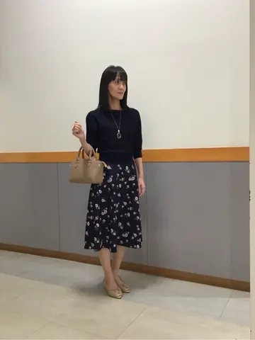 ANY SIS スタッフ コーディネート画像