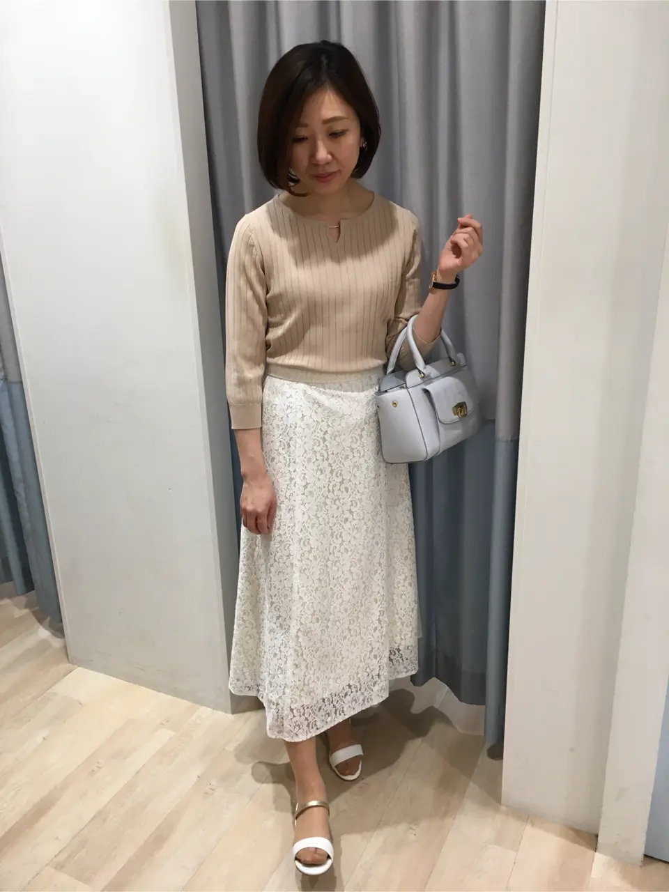 ANY SIS スタッフ コーディネート画像