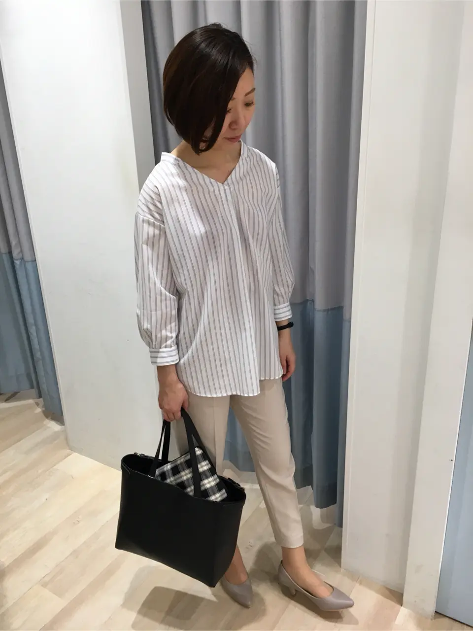 ANY SIS スタッフ コーディネート画像