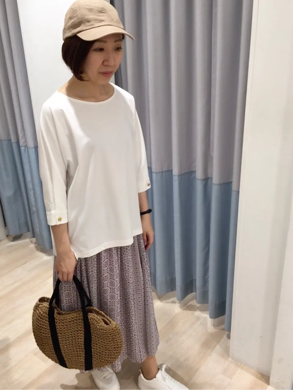 ANY SIS スタッフ コーディネート画像