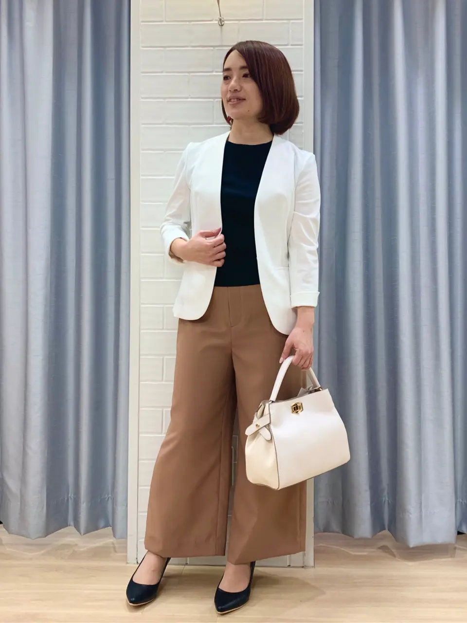 ANY SIS 丸岡 コーディネート画像