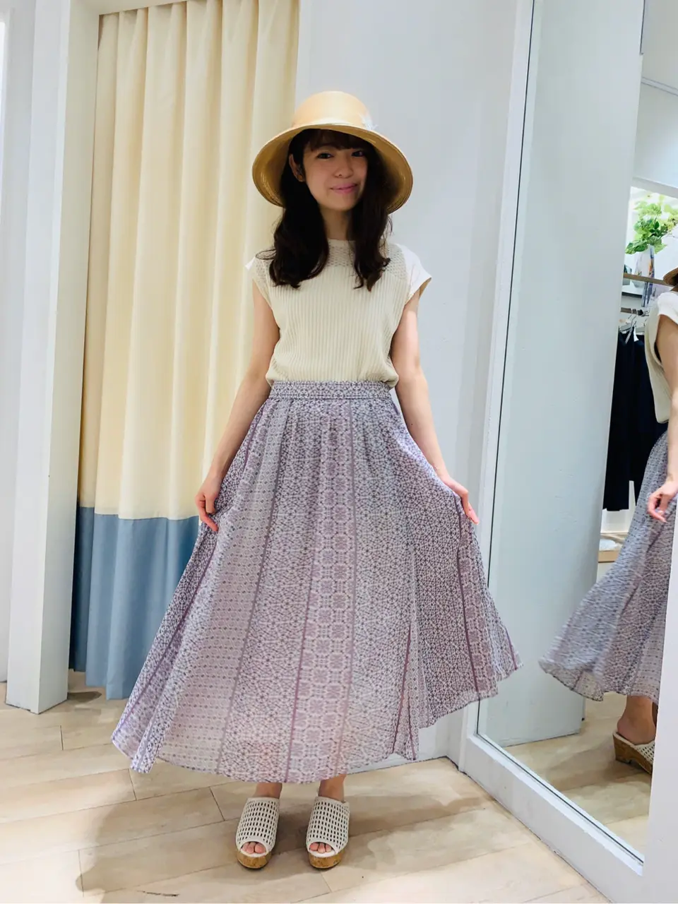 ANY SIS スタッフ コーディネート画像