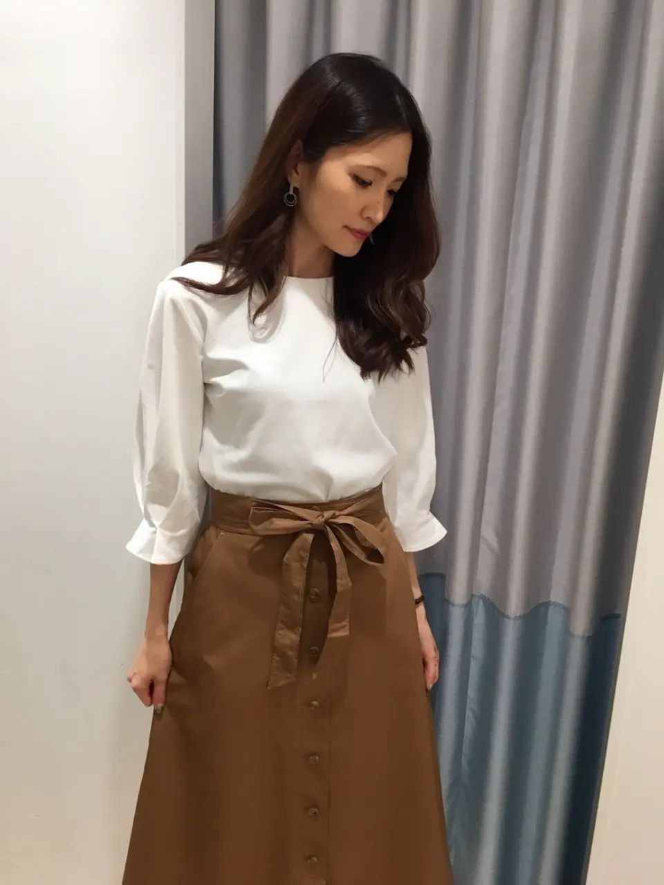 ANY SIS スタッフ コーディネート画像