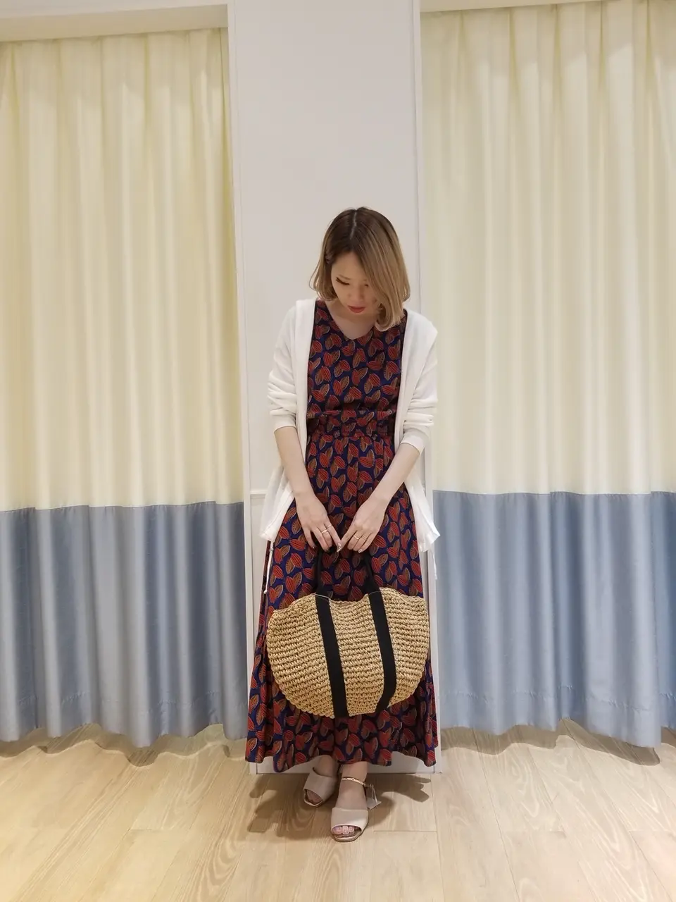 ANY SIS スタッフ コーディネート画像