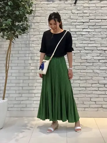 ANY SIS 東海林 コーディネート画像