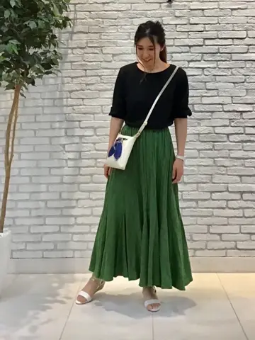 ANY SIS 東海林 コーディネート画像