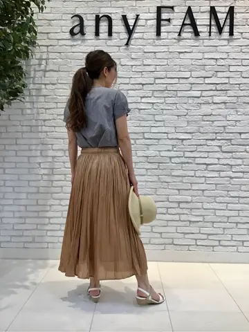 ANY SIS 東海林 コーディネート画像