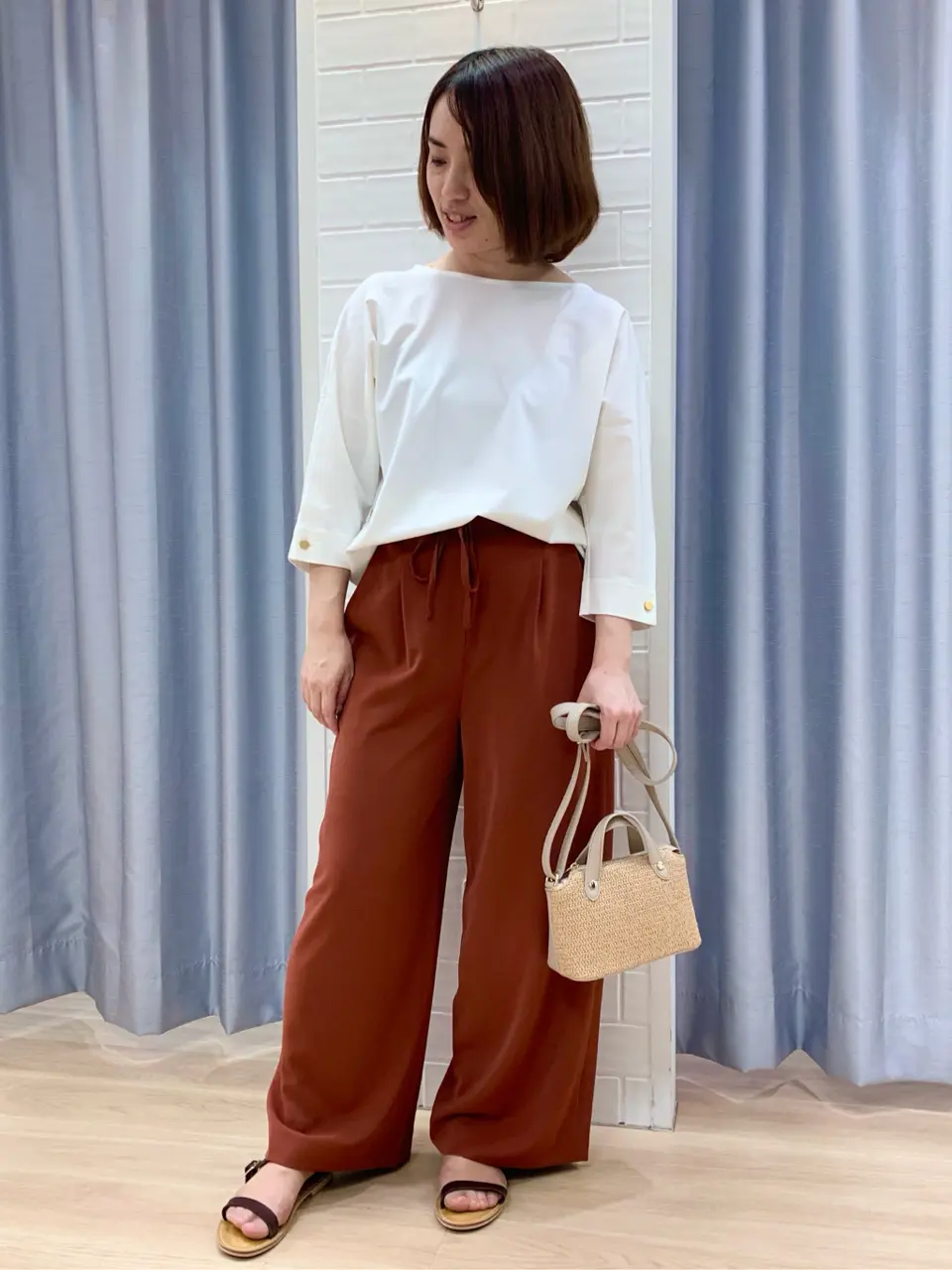 ANY SIS 丸岡 コーディネート画像