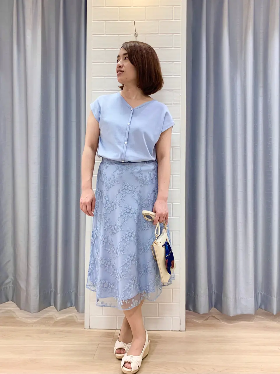 ANY SIS 丸岡 コーディネート画像