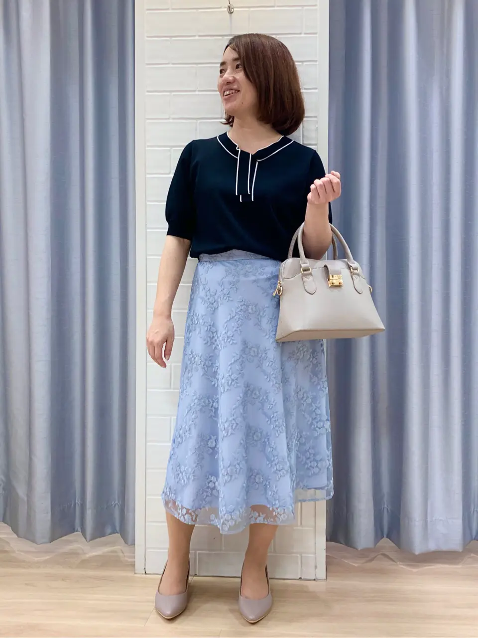 ANY SIS 丸岡 コーディネート画像