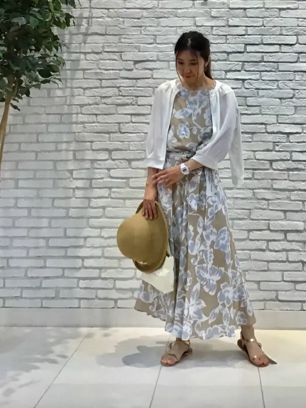 ANY SIS 東海林 コーディネート画像