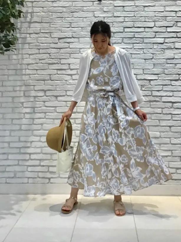 ANY SIS 東海林 コーディネート画像