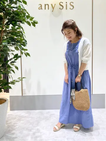 ANY SIS スタッフ コーディネート画像