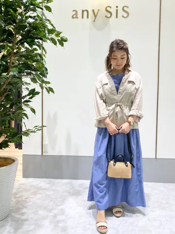ANY SIS スタッフ コーディネート画像