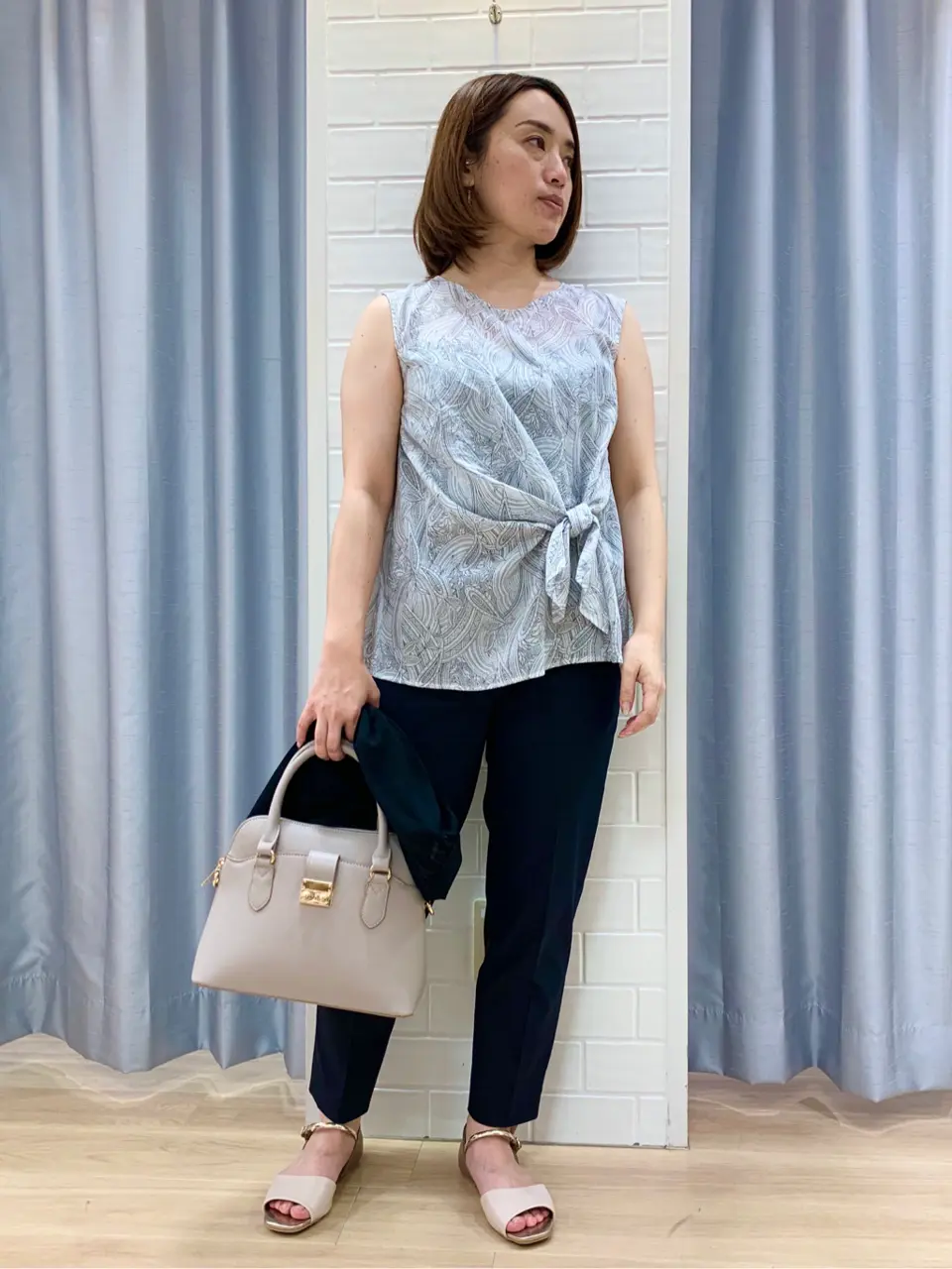 ANY SIS 丸岡 コーディネート画像