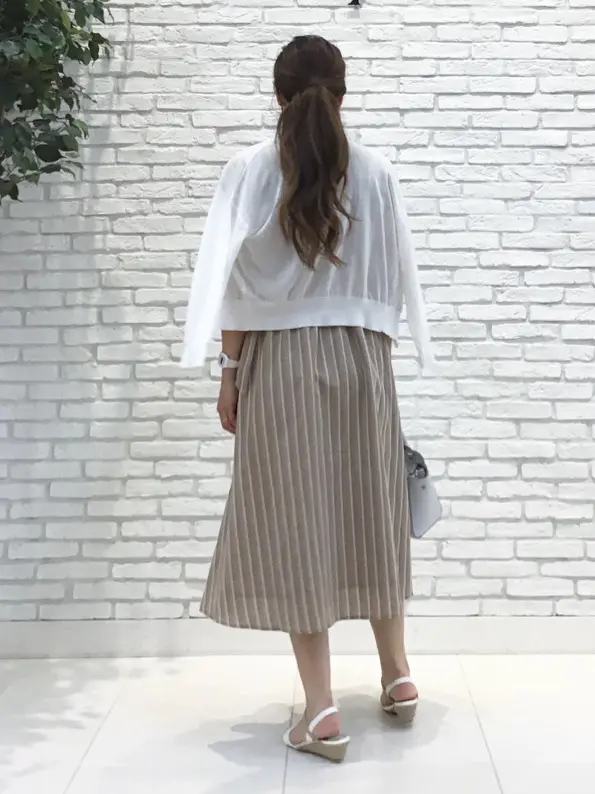 ANY SIS 東海林 コーディネート画像