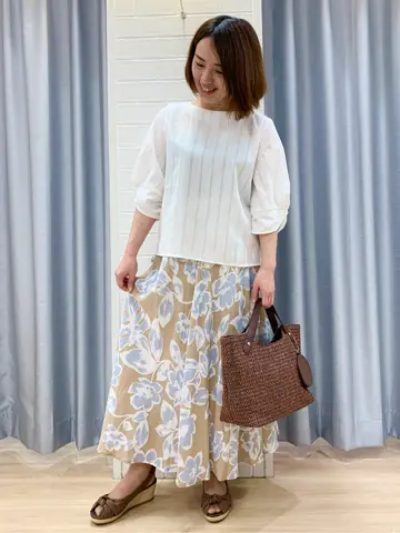 ANY SIS 丸岡 コーディネート画像