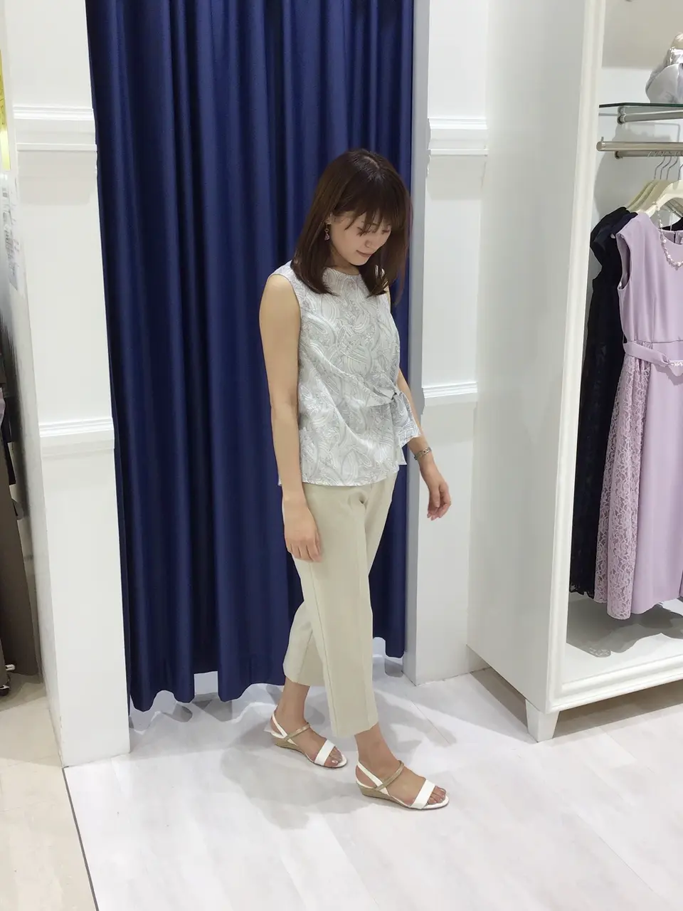 ANY SIS スタッフ コーディネート画像